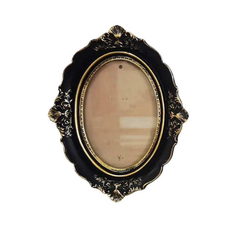 vintage-ornate-frames