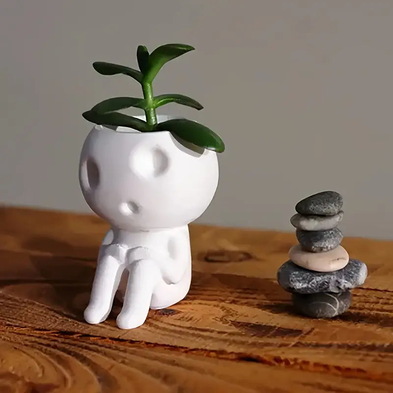 Studio Ghibli: Spirit Planter with Shaped pot plant holder/planter. Plastic resin in a gothic alternative style.